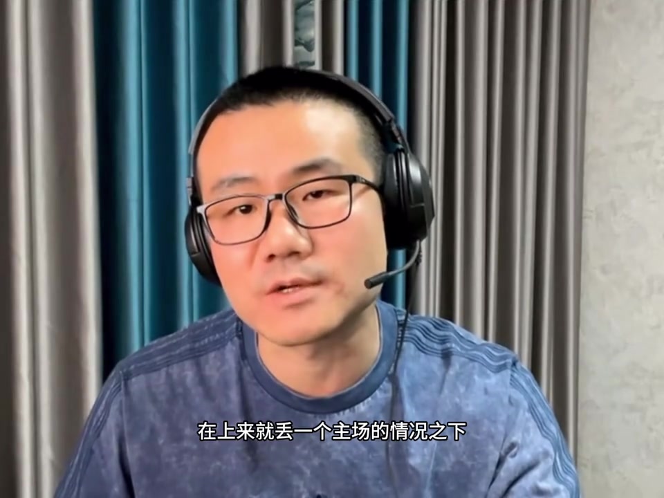 脸色铁青！快船连连打铁 给场边鲍尔默气得快“缺氧”了